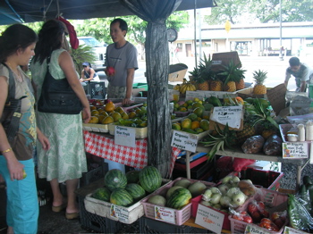 market_hilo.jpg